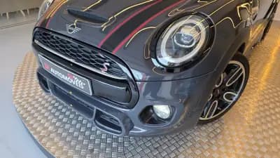 Vendo MINI 2019 - 24900 EUR, 114062 km - AUTO.MOTO.pt