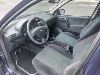Sell Opel Corsa 2000 - 2590 EUR, 137682 km - AUTO.MOTO.pt
