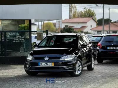 Vendo Volkswagen Golf Variant 2019 - 13590 EUR, 180000 km - AUTO.MOTO.pt