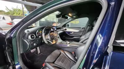 Vendo Mercedes-Benz C 300e 2021 - 21500 EUR, 165000 km - AUTO.MOTO.pt