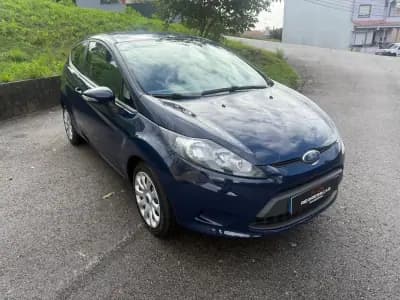 Vendo Ford Fiesta 2009 - 5990 EUR, 171000 km - AUTO.MOTO.pt