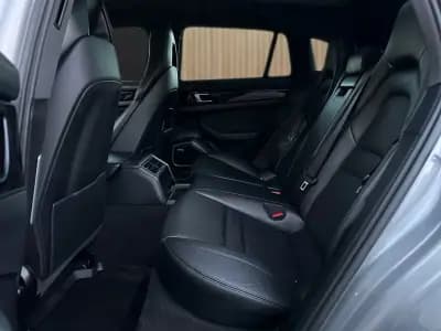 Sell Porsche Panamera Sport Turismo 2021 - 83800 EUR, 95000 km - AUTO.MOTO.pt