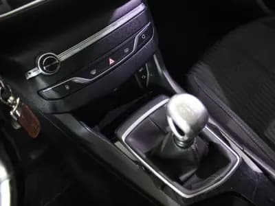 Vendo Peugeot 308 SW 2016 - 8900 EUR, 350824 km - AUTO.MOTO.pt