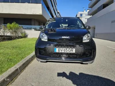 Sell Smart Fortwo Cabrio 2021 - 12750 EUR, 42000 km - AUTO.MOTO.pt