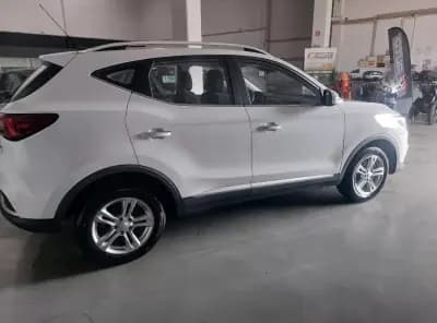 Vendo MG ZS 2020 - 15490 EUR, 105550 km - AUTO.MOTO.pt