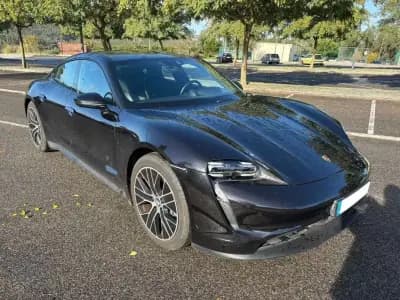 Sell Porsche Taycan 2021 - 58900 EUR, 119000 km - AUTO.MOTO.pt