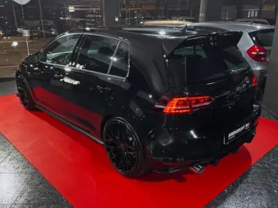 Vendo Volkswagen Golf 2015 - 22990 EUR, 173306 km - AUTO.MOTO.pt