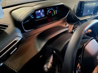 Vendo Peugeot e-208 2022 - 27500 EUR, 7504 km - AUTO.MOTO.pt