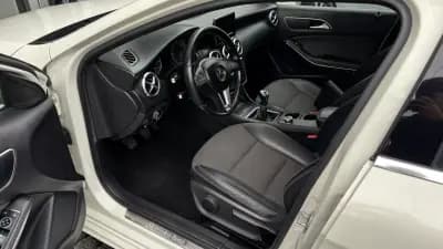 Sell Mercedes-Benz A 180 2014 - 14650 EUR, 191121 km - AUTO.MOTO.pt