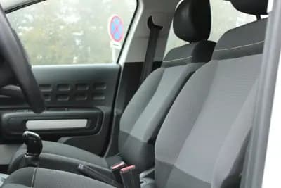 Vendo Citroën C3 2016 - 10990 EUR, 138000 km - AUTO.MOTO.pt