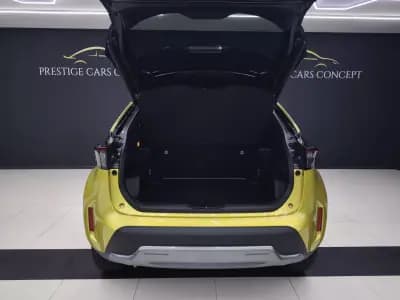 Sell Toyota Yaris Cross 2021 - 29950 EUR, 86189 km - AUTO.MOTO.pt