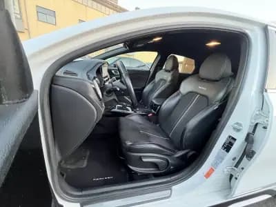 Vendo Kia ProCeed 2022 - 19450 EUR, 92000 km - AUTO.MOTO.pt