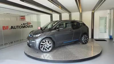 Vendo BMW i3 2022 - 21900 EUR, 91102 km - AUTO.MOTO.pt