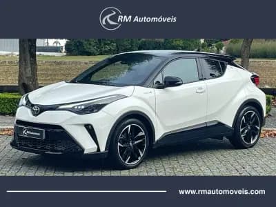 Vendo Toyota C-HR 2022 - 31400 EUR, 74000 km - AUTO.MOTO.pt