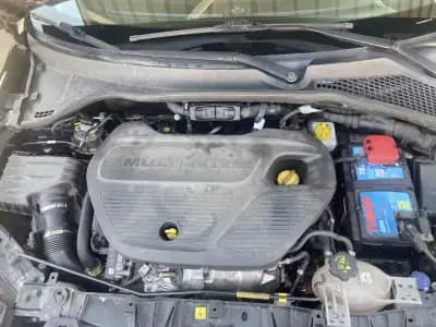 Sell Fiat Tipo 2019 - 9900 EUR, 196000 km - AUTO.MOTO.pt