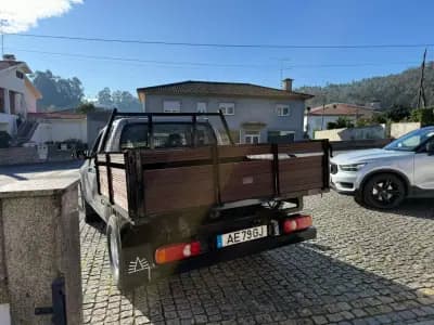 Sell Toyota Hilux 2020 - 33990 EUR, 183987 km - AUTO.MOTO.pt