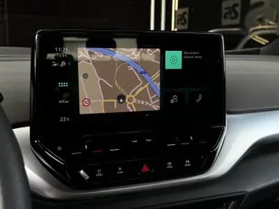 Sell Volkswagen ID.4 2021 - 24990 EUR, 53300 km - AUTO.MOTO.pt