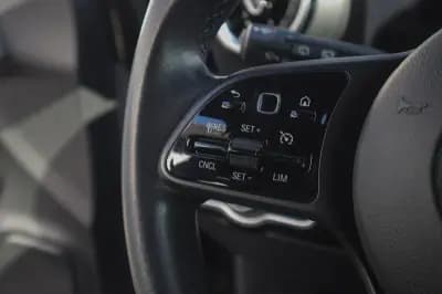 Sell Mercedes-Benz A 180 2019 - 23780 EUR, 91680 km - AUTO.MOTO.pt