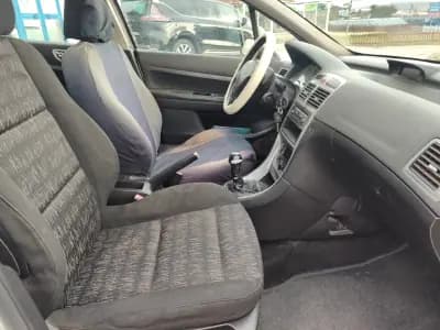 Vendo Peugeot 307 Break 2004 - 2490 EUR, 273000 km - AUTO.MOTO.pt