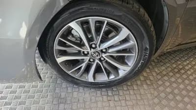 Vendo Toyota Avensis Touring Sports 2016 - 14900 EUR, 212217 km - AUTO.MOTO.pt