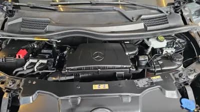 Sell Mercedes-Benz Vito Tourer 2019 - 34900 EUR, 99800 km - AUTO.MOTO.pt