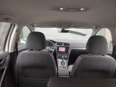 Sell Volkswagen e-Golf 2019 - 15900 EUR, 81000 km - AUTO.MOTO.pt