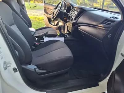 Vendo Mitsubishi L200 2022 - 32900 EUR, 56900 km - AUTO.MOTO.pt