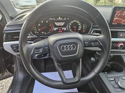Vendo Audi A4 Avant 2018 - 22800 EUR, 104924 km - AUTO.MOTO.pt
