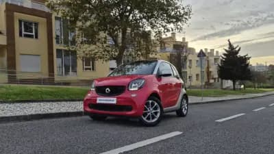 Vendo Smart Fortwo Cabrio 2016 - 11480 EUR, 68000 km - AUTO.MOTO.pt