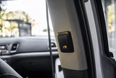 Sell SEAT Alhambra 2015 - 16990 EUR, 204572 km - AUTO.MOTO.pt