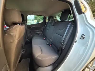 Vendo Renault Clio 2018 - 12500 EUR, 138000 km - AUTO.MOTO.pt