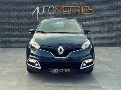 Vendo Renault Captur 2017 - 12990 EUR, 84000 km - AUTO.MOTO.pt