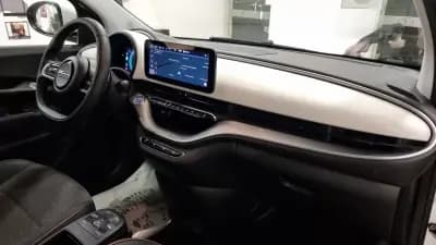 Sell Fiat 500e 2022 - 17500 EUR, 108174 km - AUTO.MOTO.pt