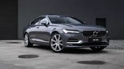 Sell Volvo S90 2016 - 24750 EUR, 266000 km - AUTO.MOTO.pt