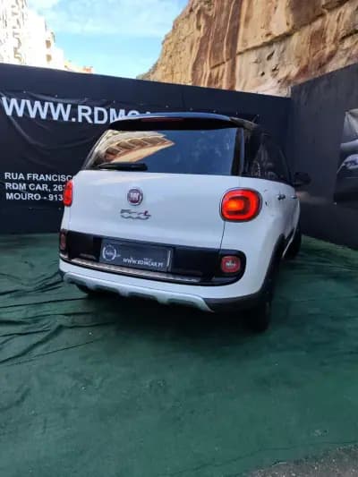 Sell Fiat 500L 2018 - 10990 EUR, 135000 km - AUTO.MOTO.pt