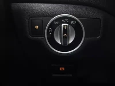 Vendo Mercedes-Benz GLA 200 2014 - 22950 EUR, 245585 km - AUTO.MOTO.pt