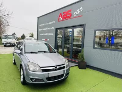 Sell Opel Astra Caravan 2005 - 3500 EUR, 300000 km - AUTO.MOTO.pt