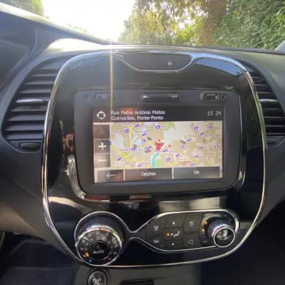 Vendo Renault Captur 2014 - 13990 EUR, 146000 km - AUTO.MOTO.pt