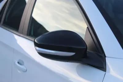 Sell Opel Corsa 2020 - 10900 EUR, 169900 km - AUTO.MOTO.pt