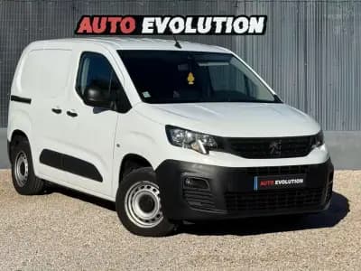 Vendo Peugeot Partner 2022 - 10976 EUR, 135000 km - AUTO.MOTO.pt