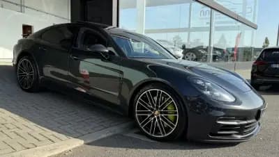 Sell Porsche Panamera 2018 - 74500 EUR, 50941 km - AUTO.MOTO.pt