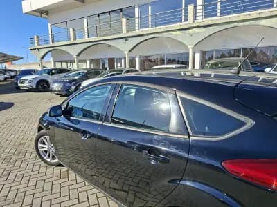 Sell Ford Focus 2018 - 9850 EUR, 109500 km - AUTO.MOTO.pt