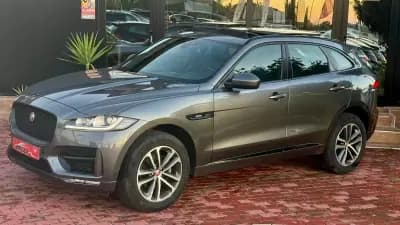 Vendo Jaguar F-Pace 2018 - 24990 EUR, 165000 km - AUTO.MOTO.pt