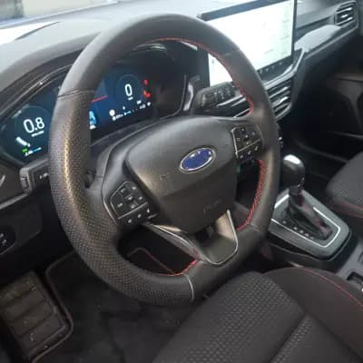 Sell Ford Focus 2024 - 22950 EUR, 34136 km - AUTO.MOTO.pt