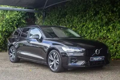 Vendo Volvo V60 2021 - 33900 EUR, 88100 km - AUTO.MOTO.pt