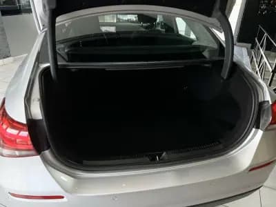 Sell Mercedes-Benz A 180 Limousine 2020 - 23600 EUR, 81132 km - AUTO.MOTO.pt