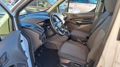 Vendo Ford Transit Connect 2019 - 16900 EUR, 240235 km - AUTO.MOTO.pt