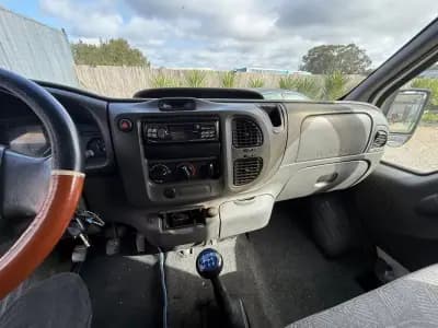 Sell Ford Transit 2000 - 5999 EUR, 360000 km - AUTO.MOTO.pt