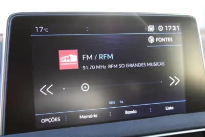 Vendo Peugeot 5008 2018 - 21990 EUR, 116000 km - AUTO.MOTO.pt