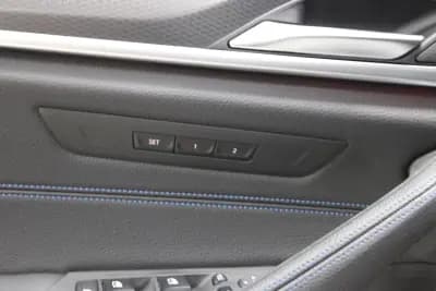 Vendo BMW 530e 2021 - 32990 EUR, 137000 km - AUTO.MOTO.pt